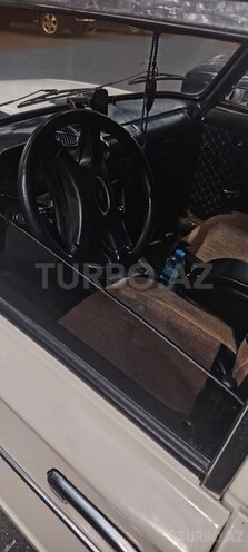 LADA (VAZ) 2106-7