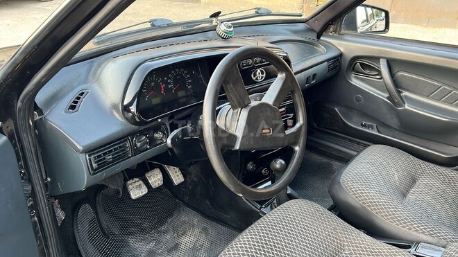 LADA (VAZ) 2109-8