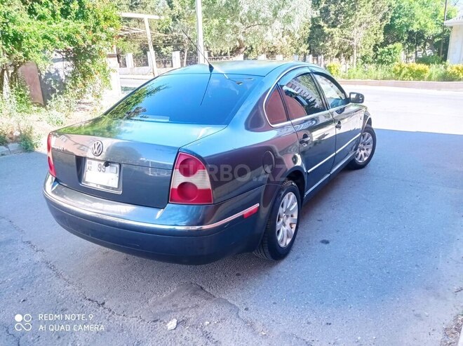 Volkswagen Passat-2