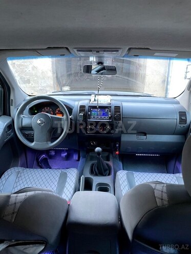 Nissan Navara-7