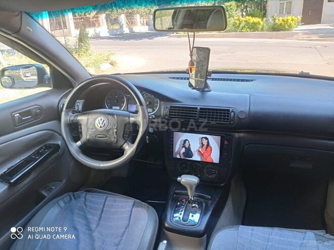 Volkswagen Passat-3