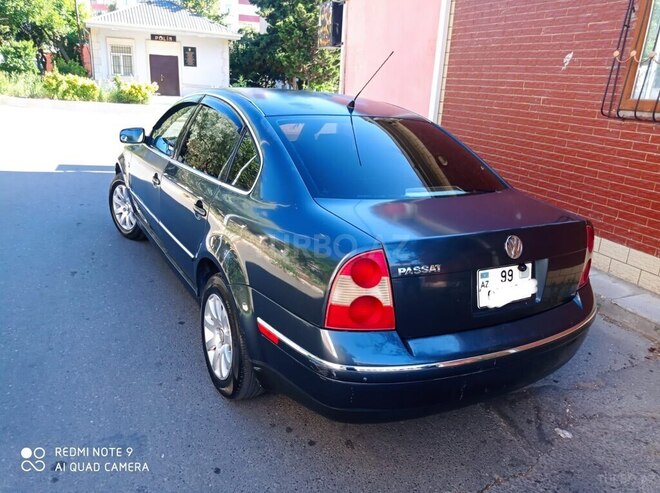 Volkswagen Passat-4