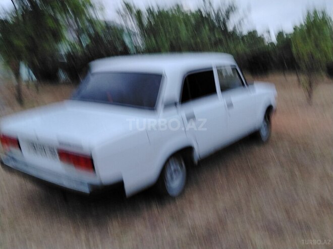 LADA (VAZ) 2107-11