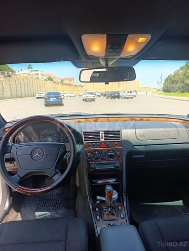 Mercedes C 220-3