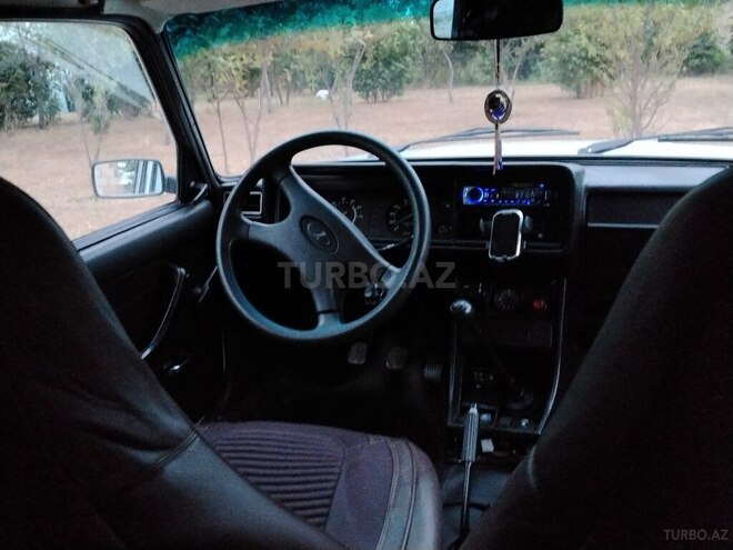 LADA (VAZ) 2107-13