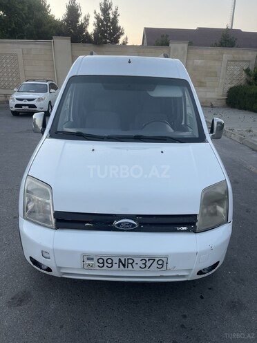 Ford Tourneo Connect-1