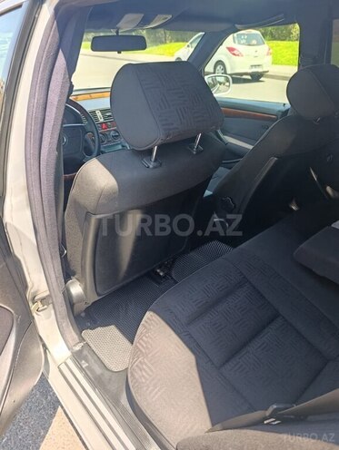 Mercedes C 220-8