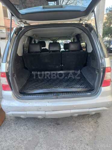 Mercedes ML 320-3