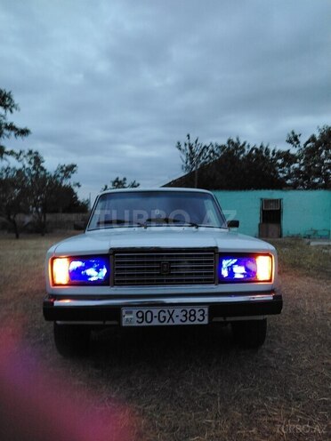 LADA (VAZ) 2107-20