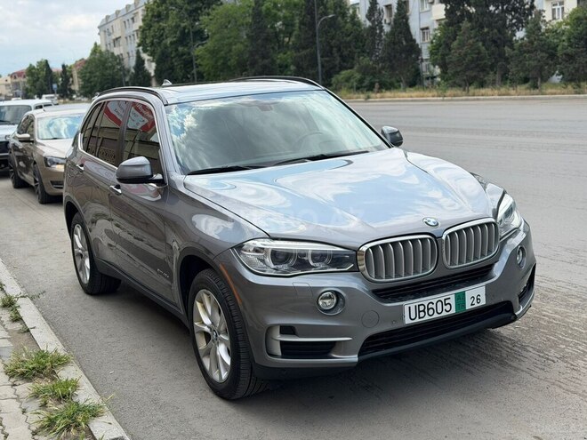 BMW X5-8