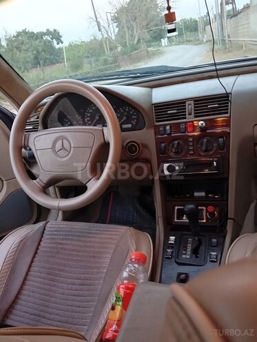 Mercedes C 220 1994, 639,000 km - 2.2 l - Salyan