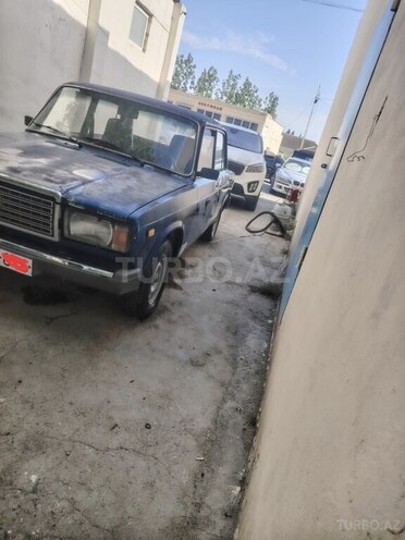 LADA (VAZ) 2107-4