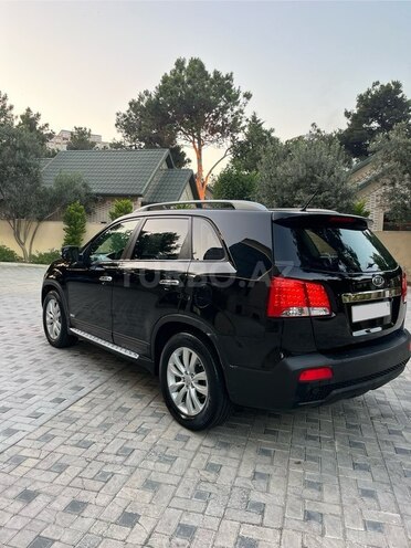Kia Sorento-7