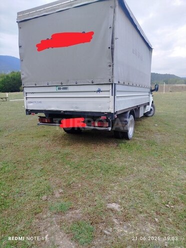 Ford Transit-2