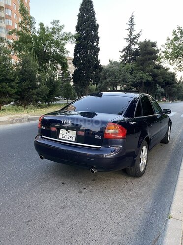 Audi A6-3