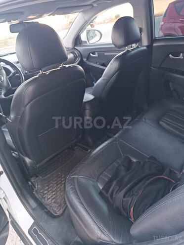 Kia Sportage-2