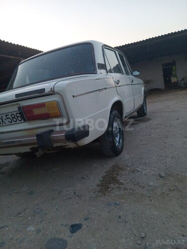 LADA (VAZ) 2106-4