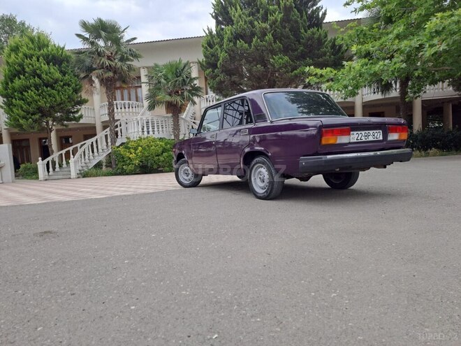 LADA (VAZ) 2107-4