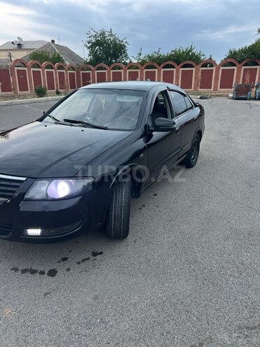 Nissan Sunny-2