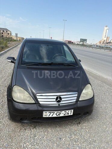 Mercedes A 160-1