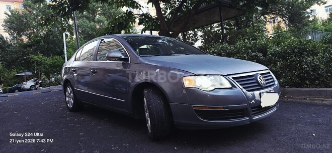 Volkswagen Passat-2