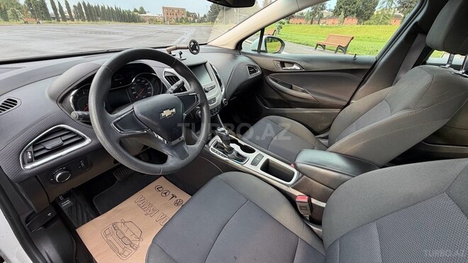 Chevrolet Cruze-7