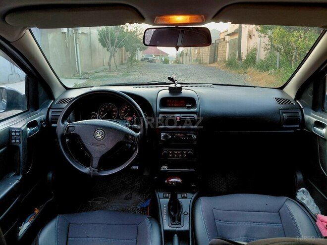 Opel Astra-3
