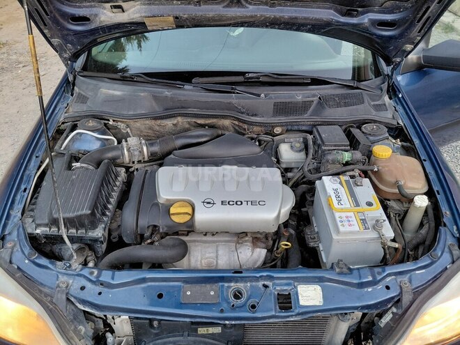 Opel Astra-9