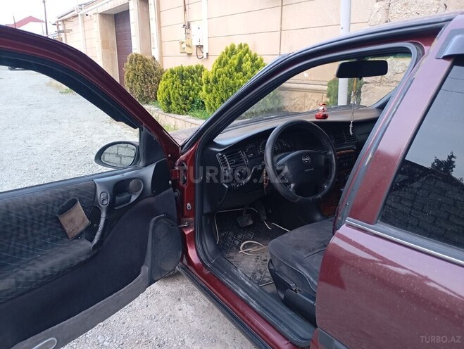 Opel Vectra-8