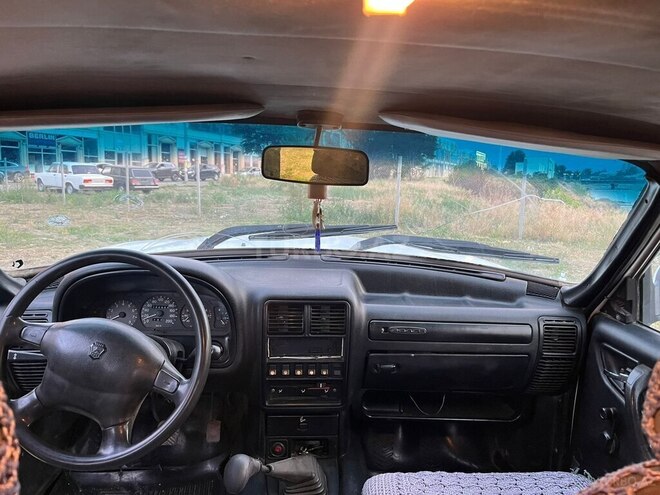 GAZ 3110 "Volga"-3