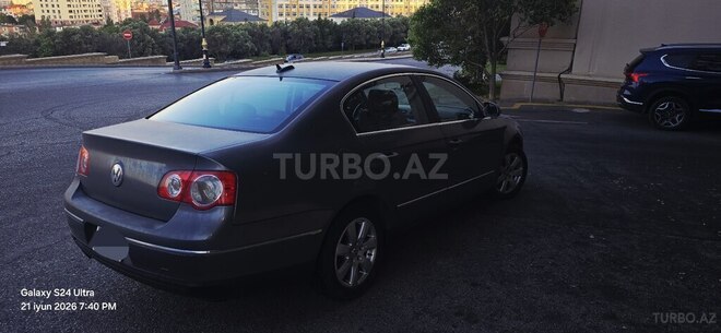Volkswagen Passat-13