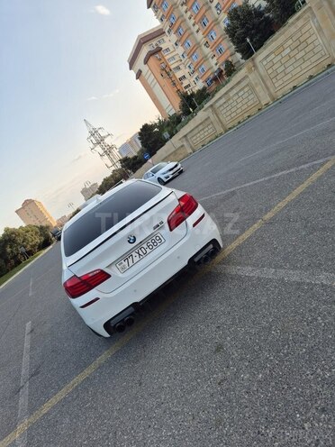 BMW 528-7
