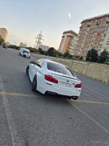 BMW 528-5