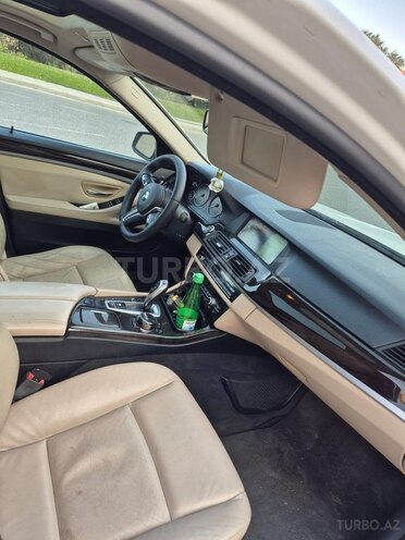 BMW 528-12