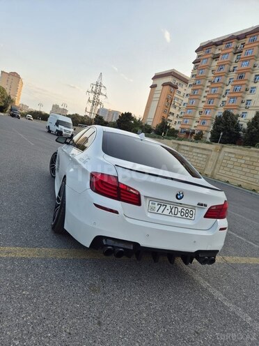 BMW 528-6