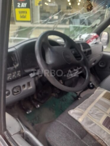 Ford Transit-5