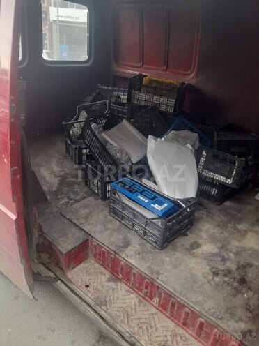 Ford Transit-9