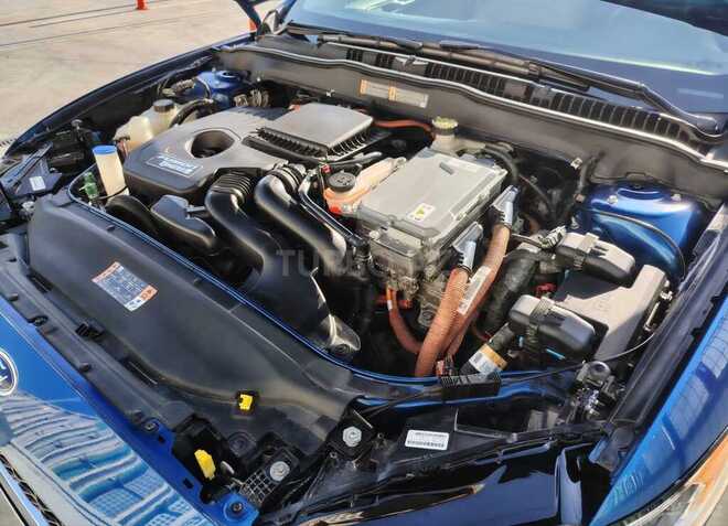 Ford Fusion (North America)-15