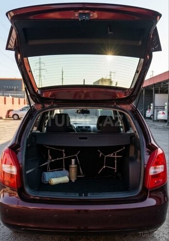 Skoda Fabia-7