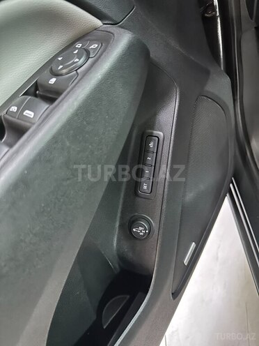Chevrolet Equinox-13