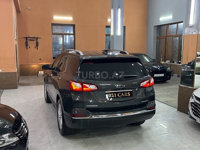 Chevrolet Equinox-5