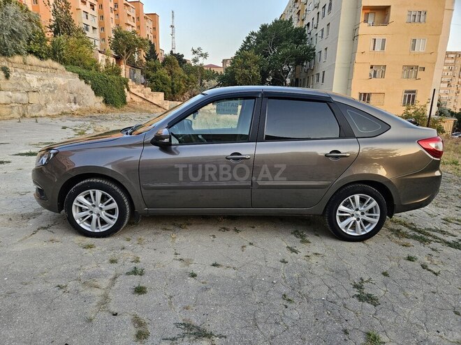 LADA (VAZ) Granta-9