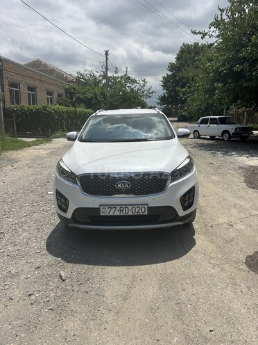 Kia Sorento-1