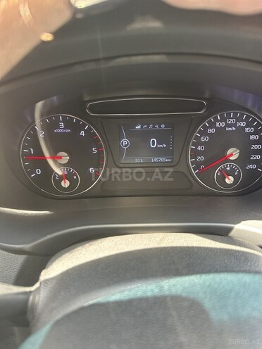 Kia Sorento-9