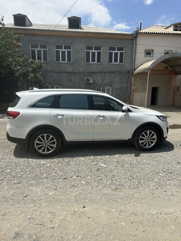 Kia Sorento-2