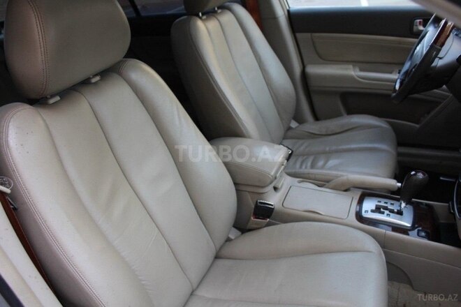 Hyundai Sonata-6