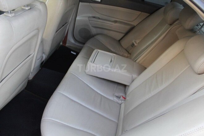 Hyundai Sonata-7
