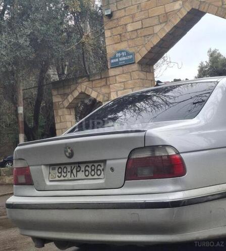 BMW 520-5