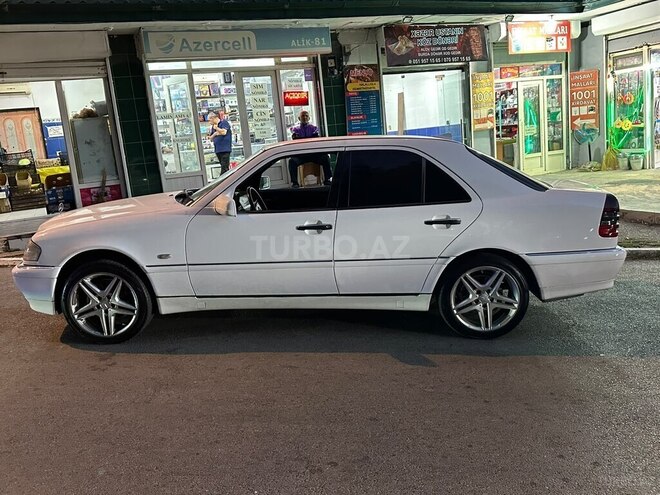 Mercedes C 200-3