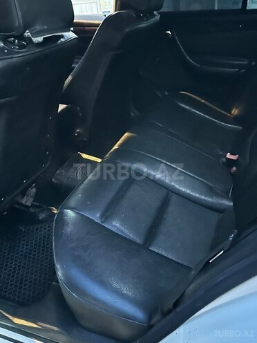 Mercedes C 200-8